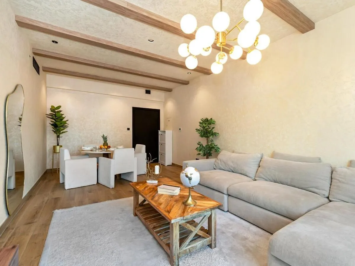 Luxury Penthouse In The Heart Of Dubai Marina Apartment